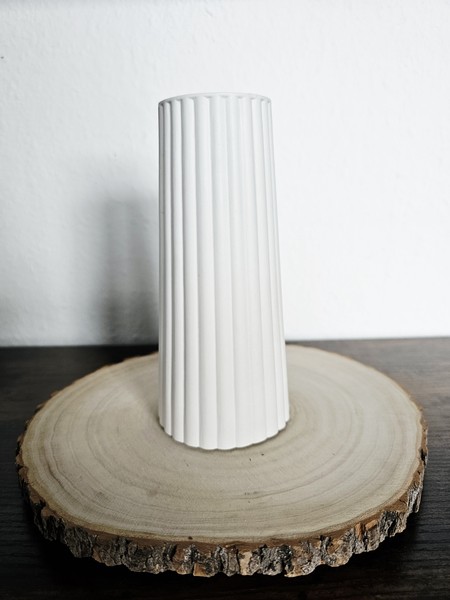 Vase groß geriffelt